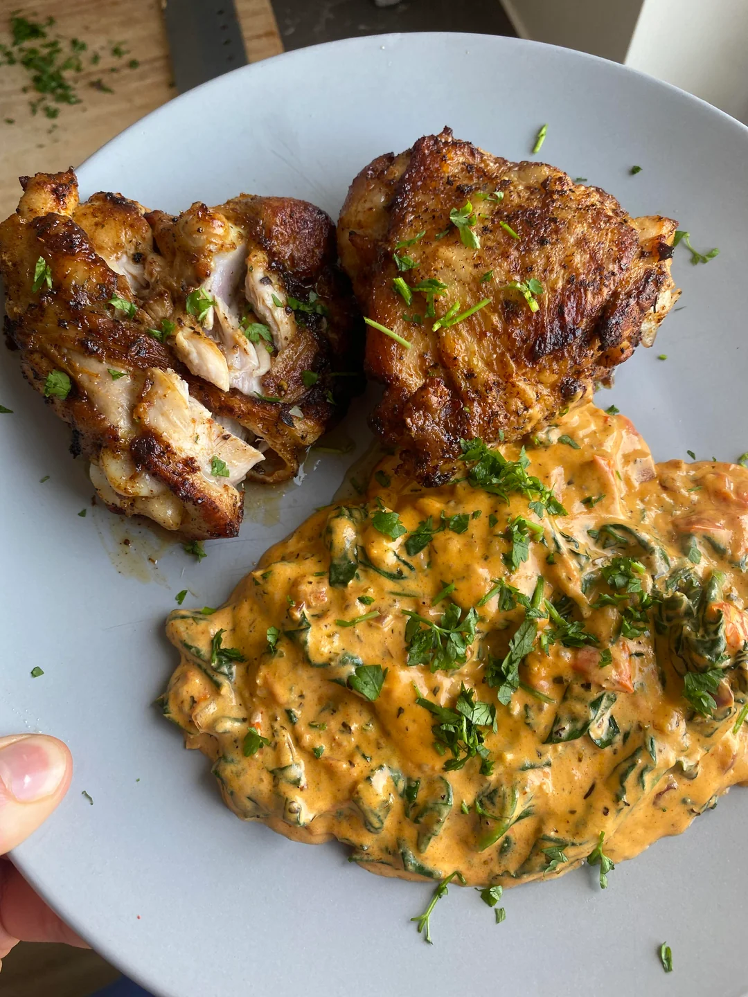 Pan-Seared Chicken Thighs with Garlic and Paprika Sauce