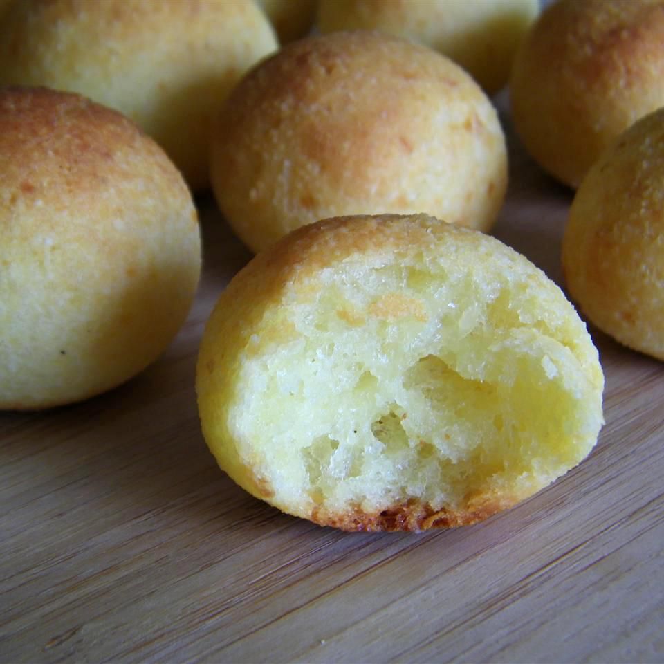 Baked Brazilian Cheese Bread with Tapioca Flour