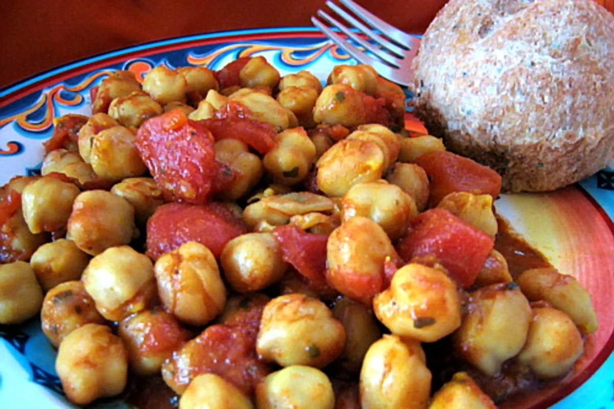 Spiced North African Chickpea and Tomato Tagine