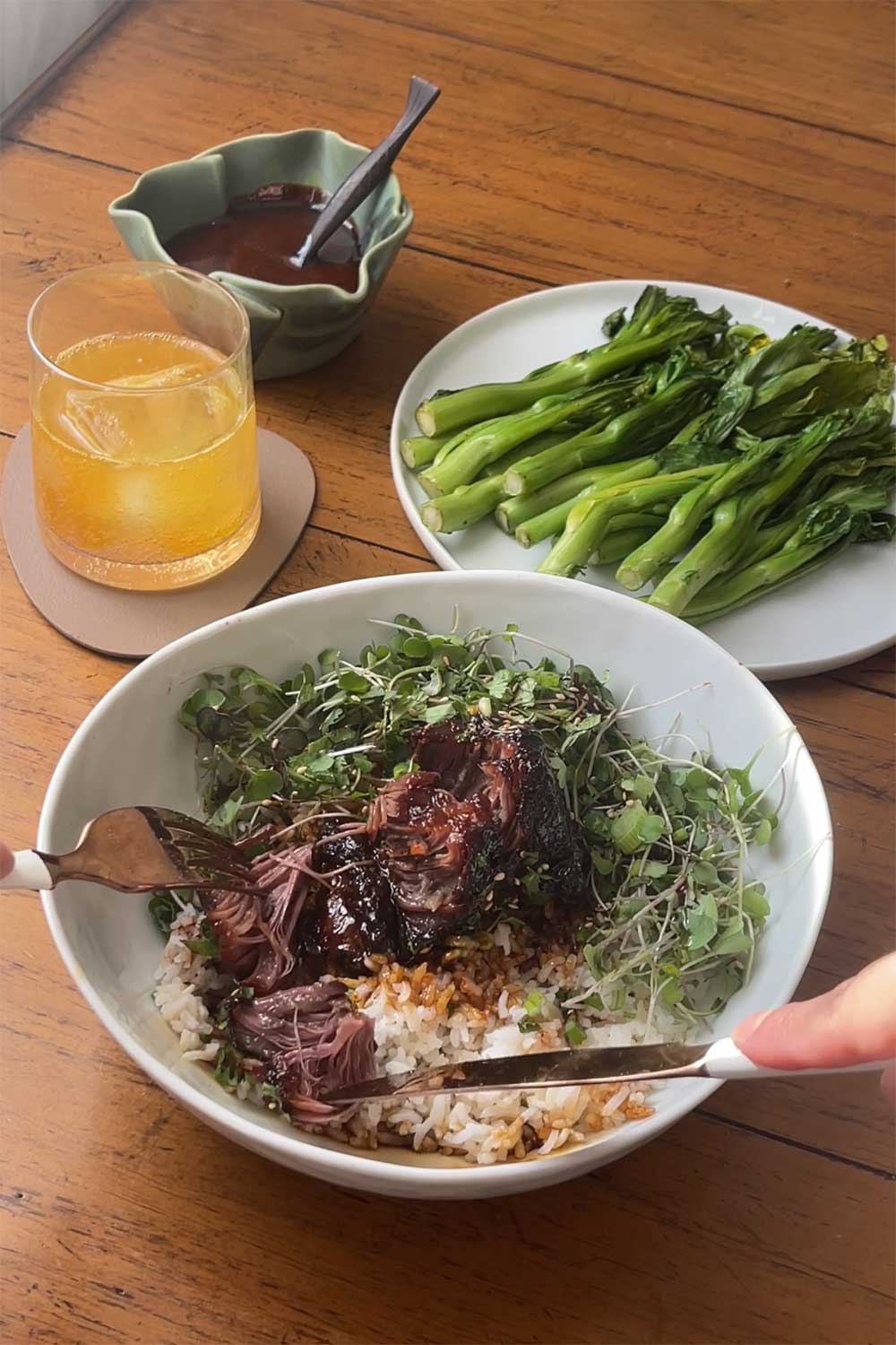 Soy-Braised Short Ribs with Daikon Radish and Scallions