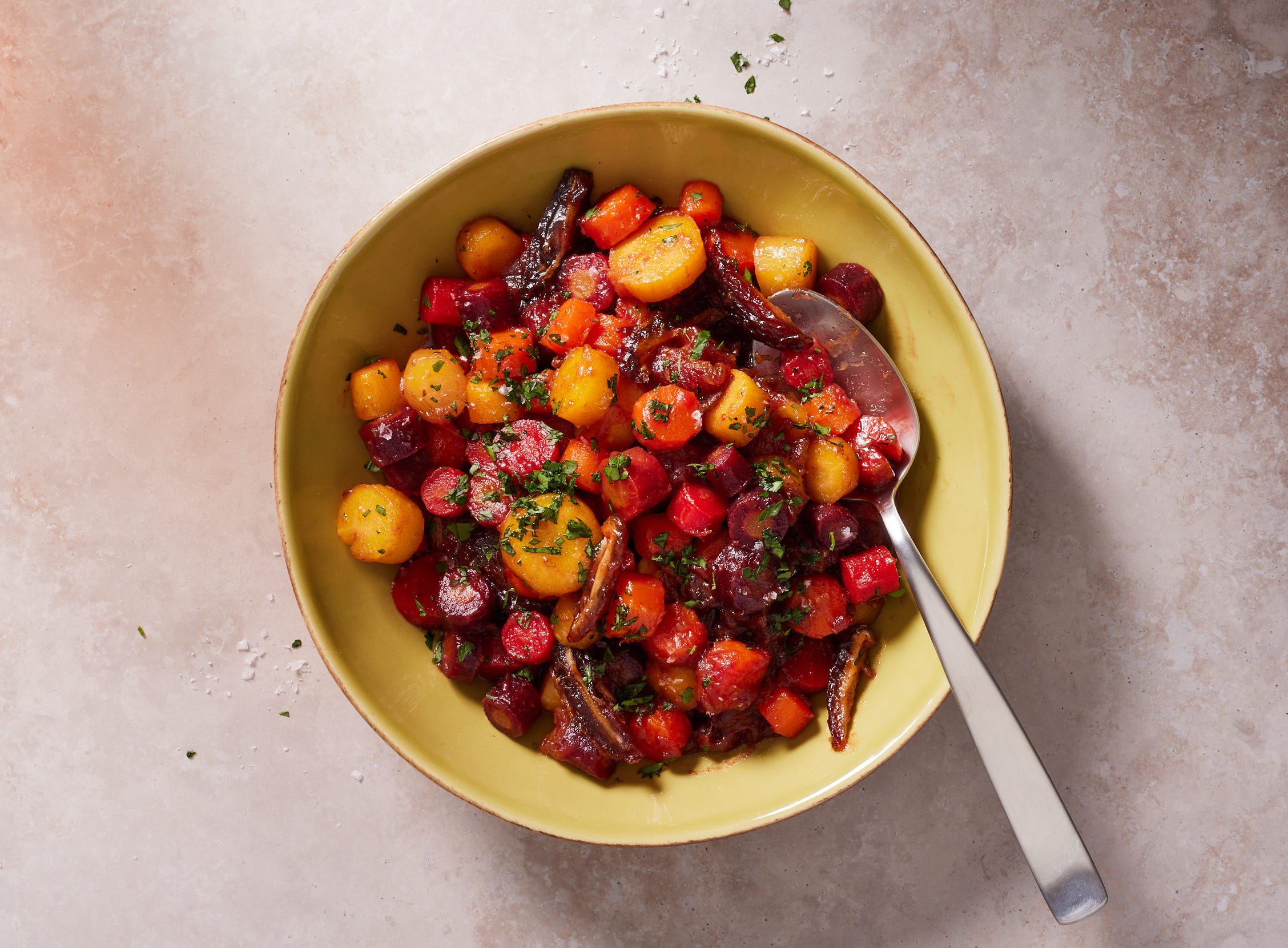Honey-Glazed Carrot Tzimmes with Dried Apricots