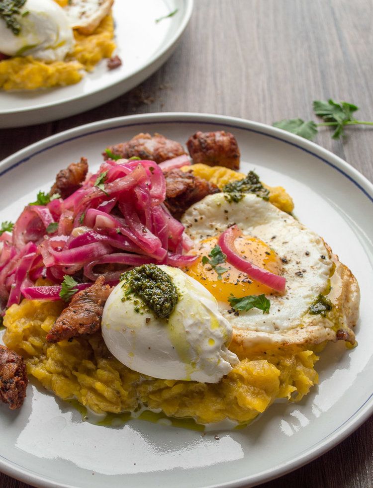 Mangú with Fried Plantains