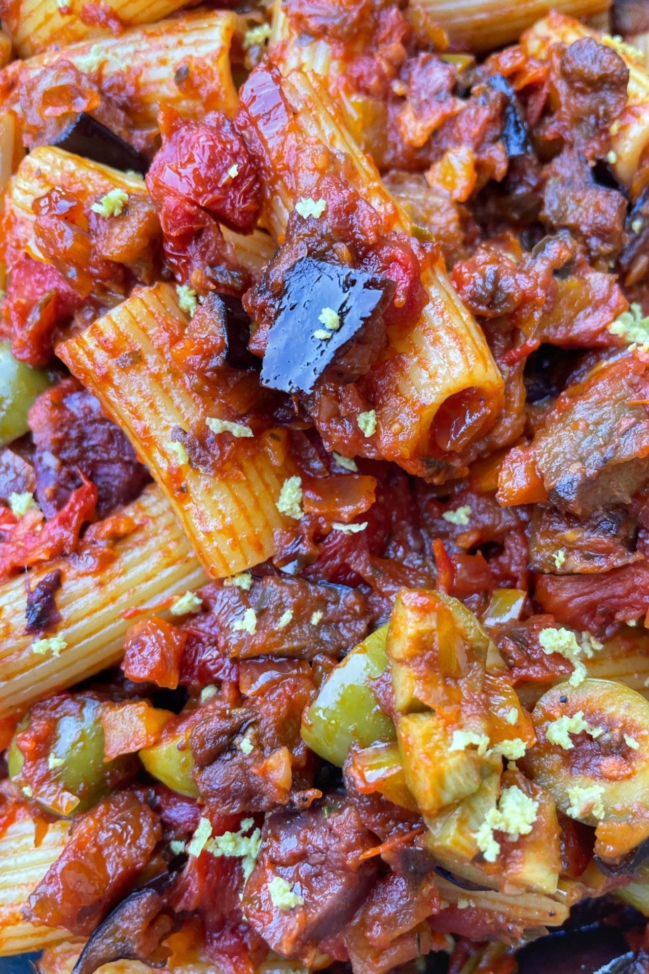 Italian Roasted Eggplant and Tomato Pasta