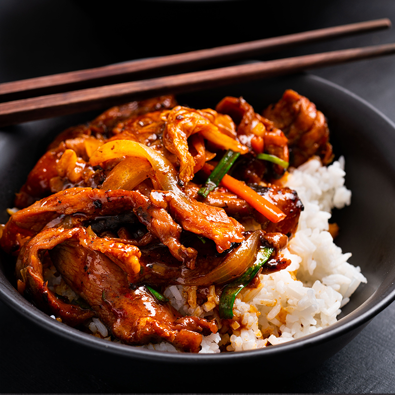 Spicy Korean-Style Beef Stir-Fry with Sesame and Scallions