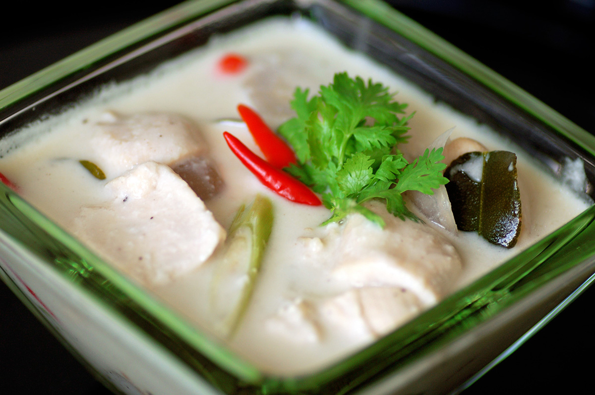 Spicy Coconut and Lemongrass Thai Soup