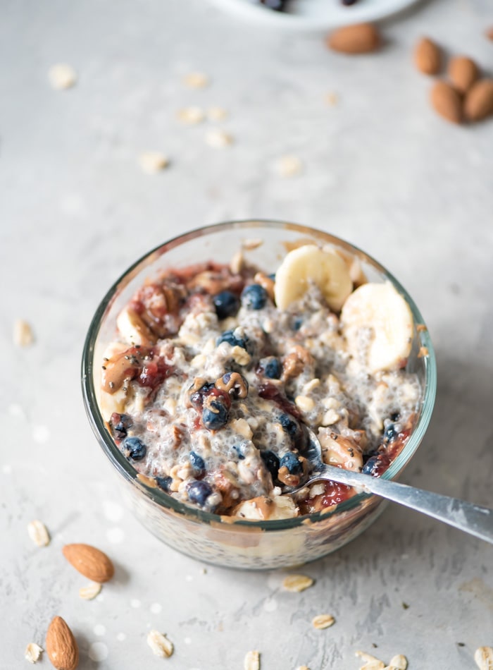 Vanilla Chia Overnight Oats with Fresh Berries