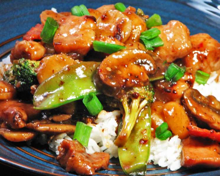 Stir-Fried Pork with Garlic and Black Pepper Sauce