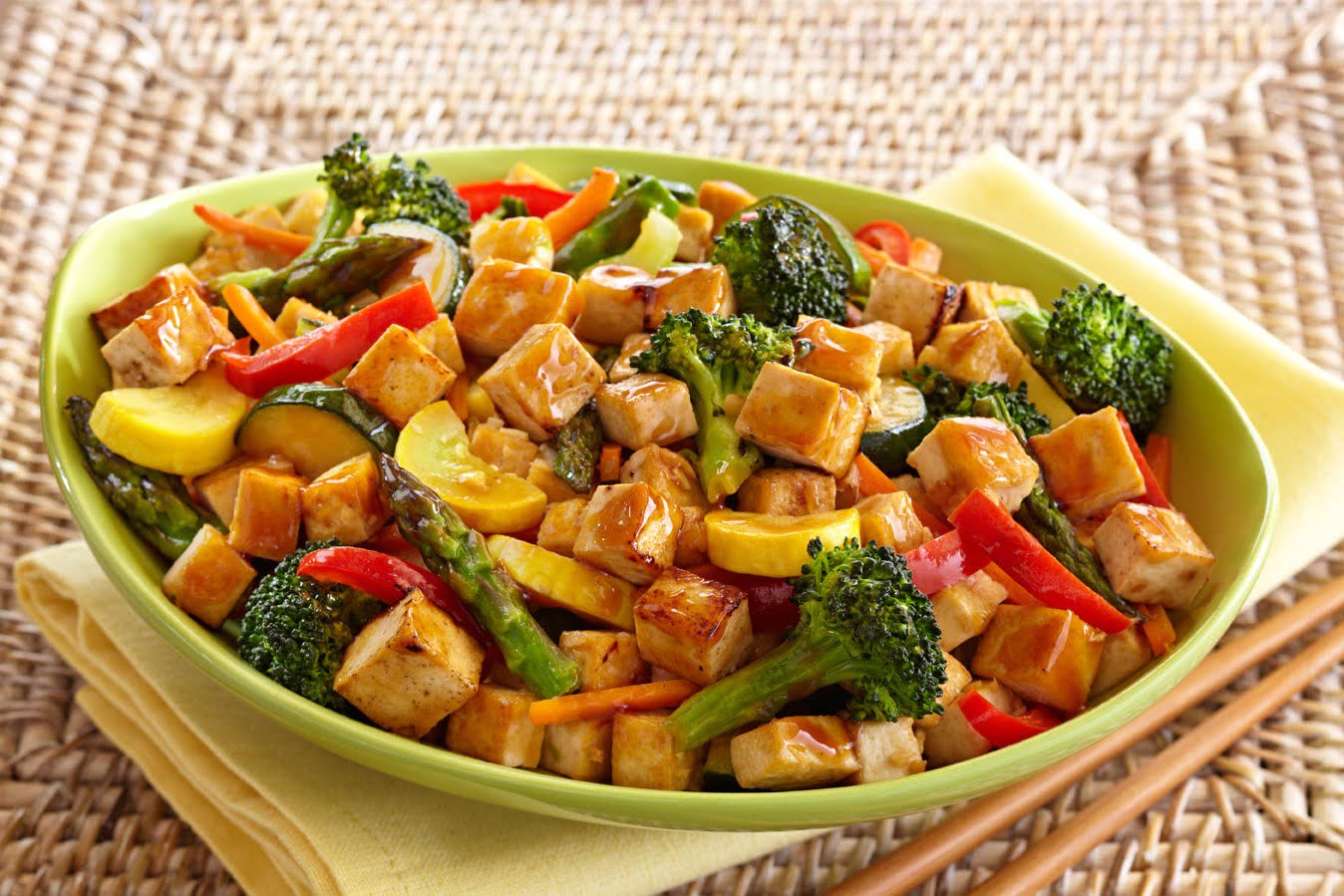 Skillet Vegan Era-Style Stir-Fried Tofu with Vegetables