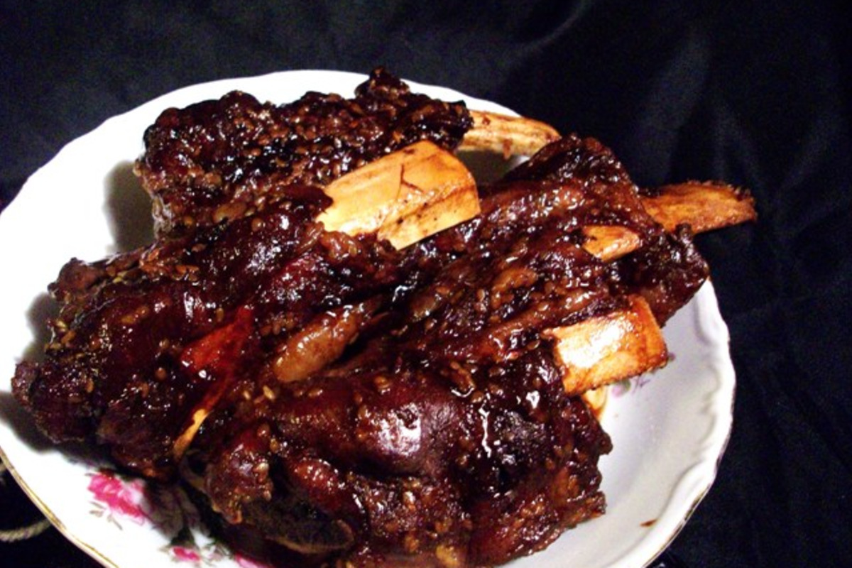 Grilled Korean BBQ Short Ribs with Sesame Scallion Sauce