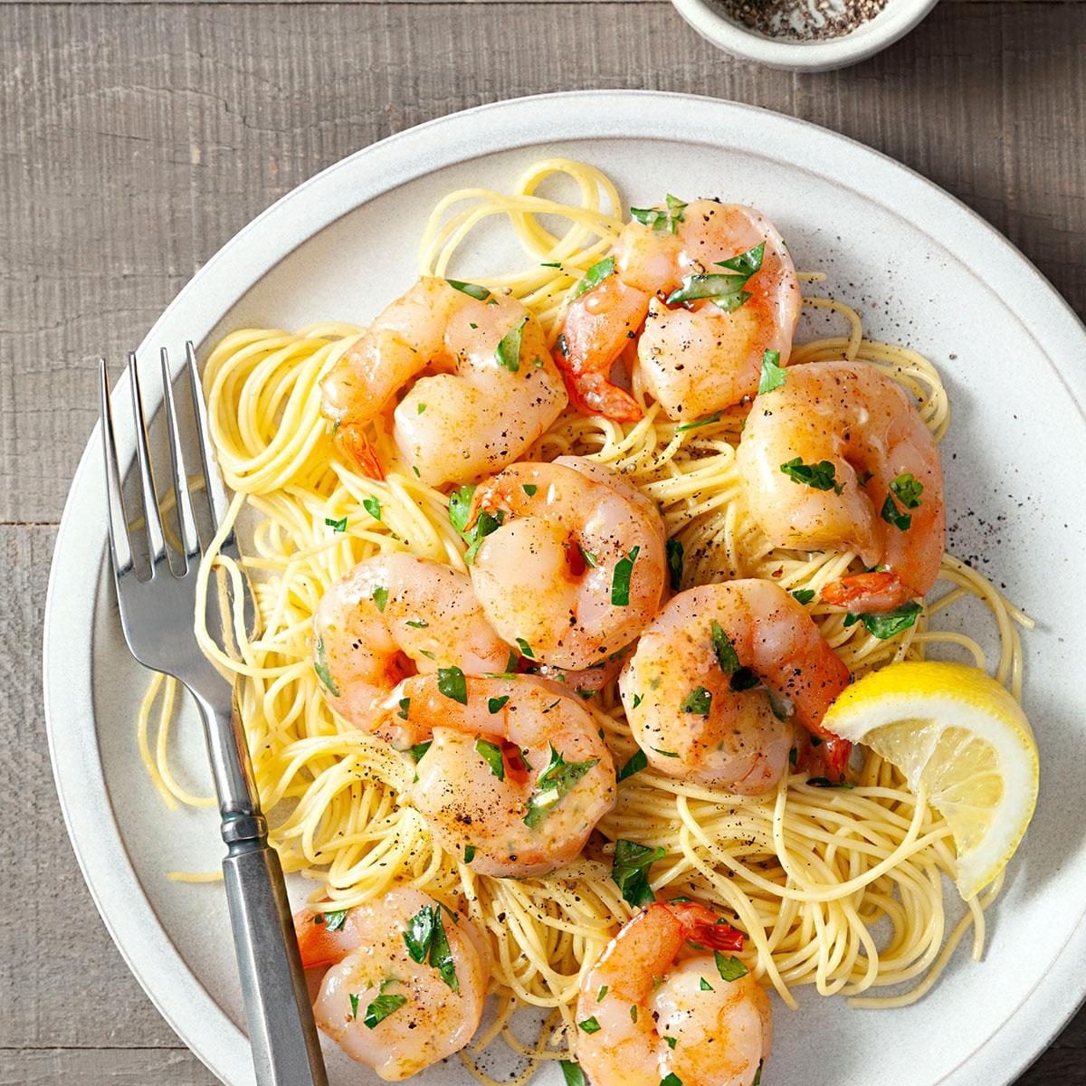 Pan-Seared Shrimp Tagliatelle with Lemon Garlic Sauce