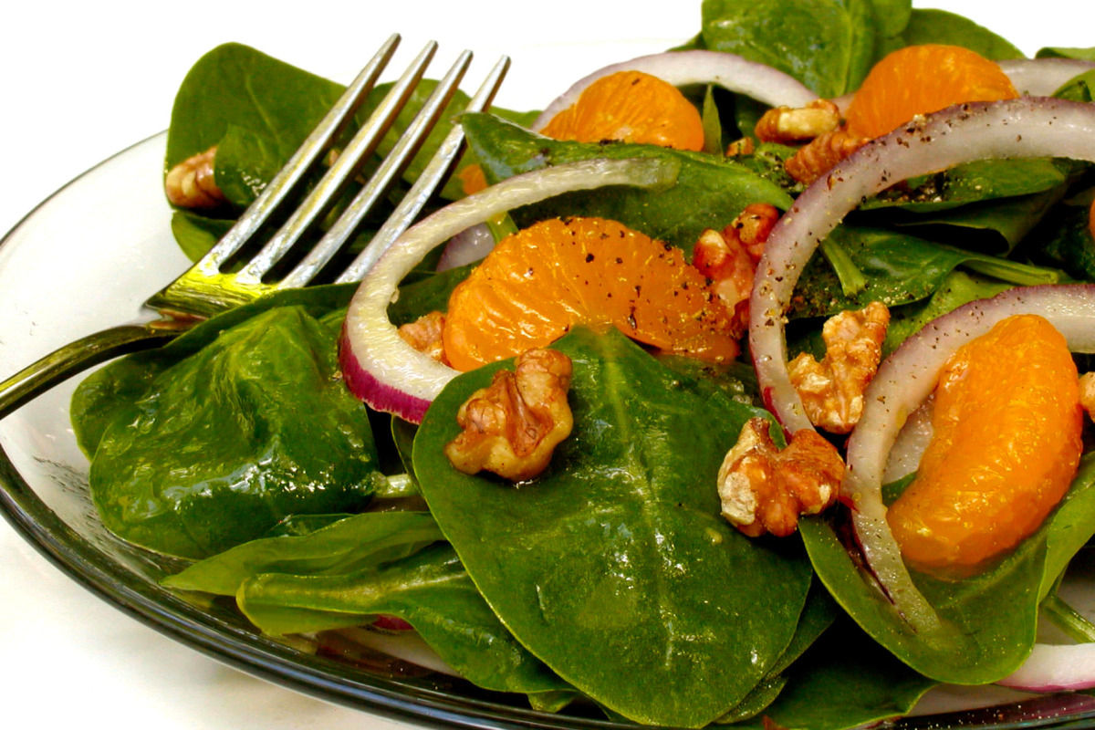 Toasted Walnut and Spinach Salad with Orange Vinaigrette