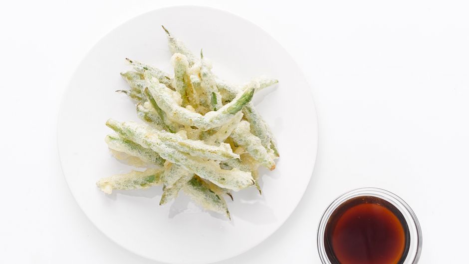 Tempura Pumpkin and Green Bean Fritters with Dipping Sauce