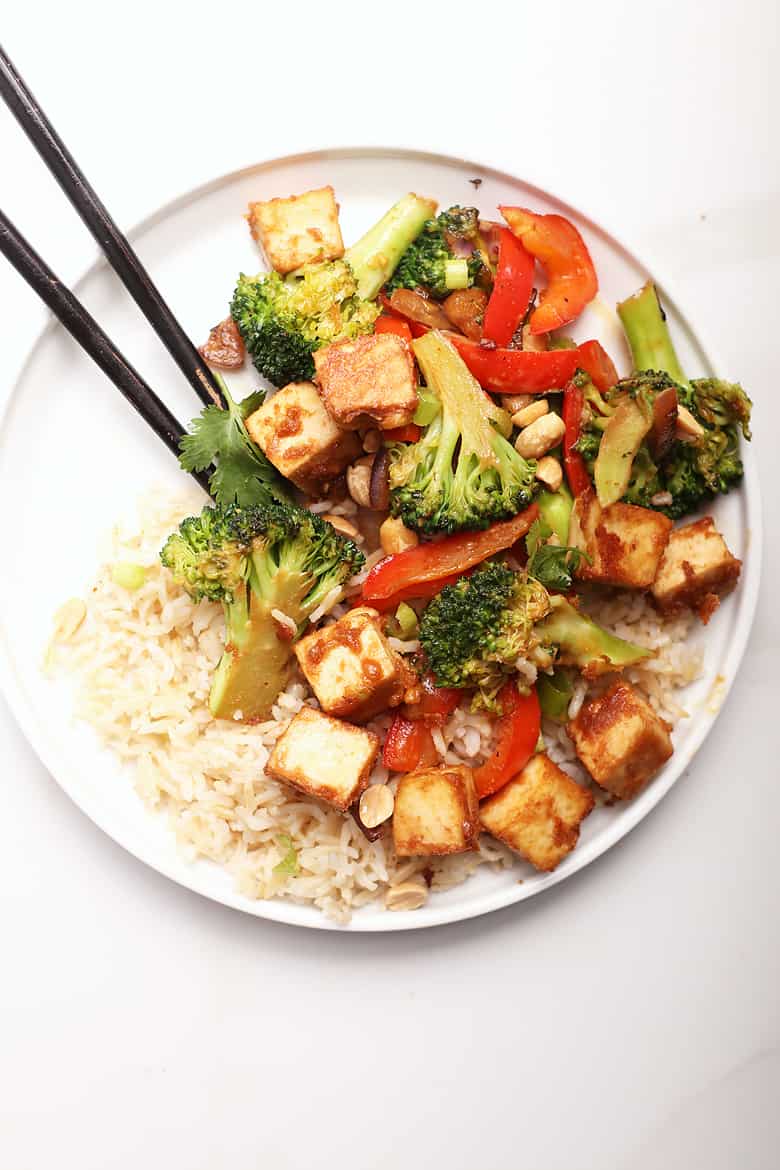 Stir-Fried Sesame Tofu with Broccoli and Bell Peppers