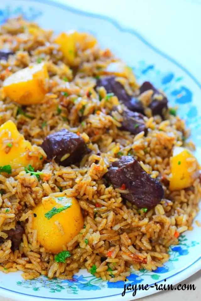 East African Pilau Rice with Aromatic Spices and Beef