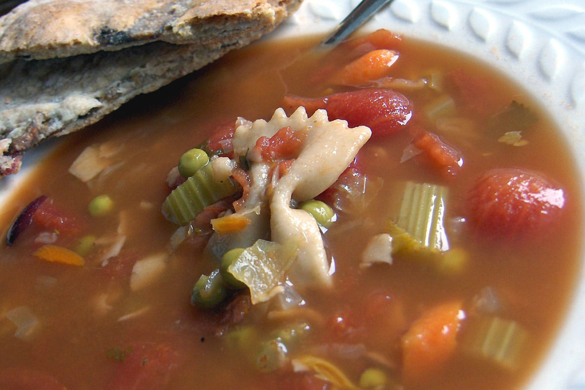 Rustic Italian Vegetable Minestrone Soup