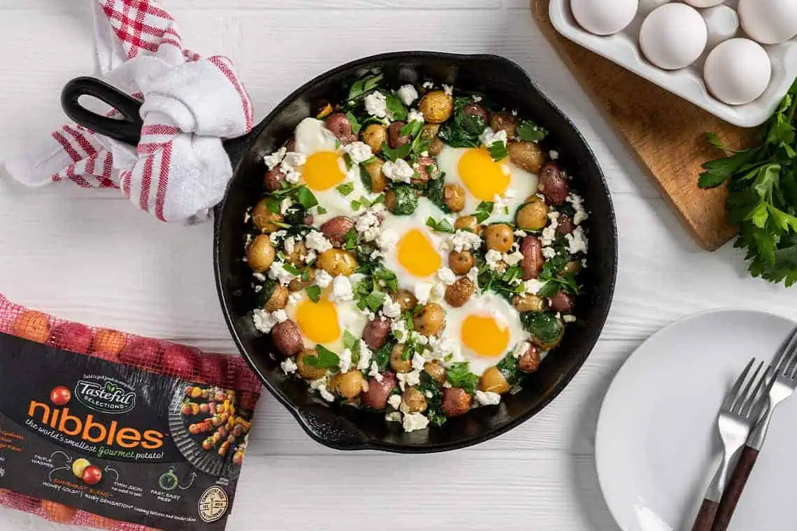 Skillet Potato and Spinach Egg Hash
