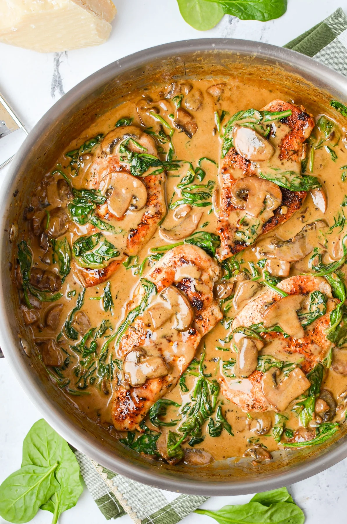 One-Pot Garlic Butter Chicken with Spinach and Mushrooms