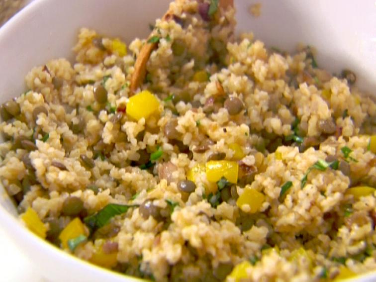 Herbed Bulgur Pilaf with Toasted Nuts and Raisins
