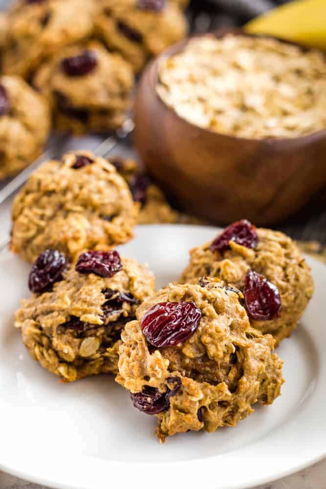 Banana Oat Breakfast Cookies with Honey and Cinnamon