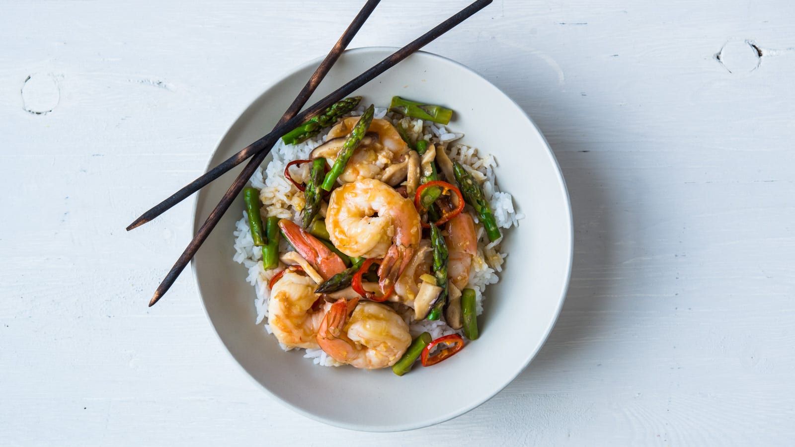 Sautéed Shrimp and Asparagus with Ginger and Coconut Aminos