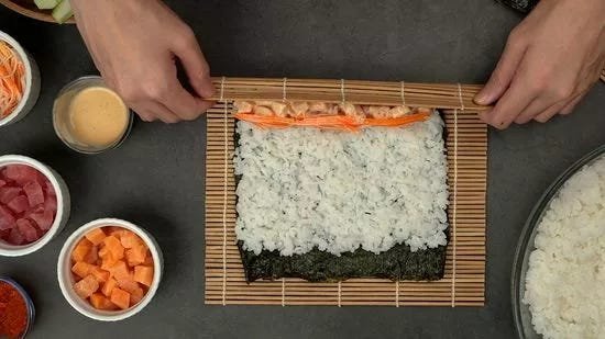 Egg and Scallion Tamago Sushi Rolls