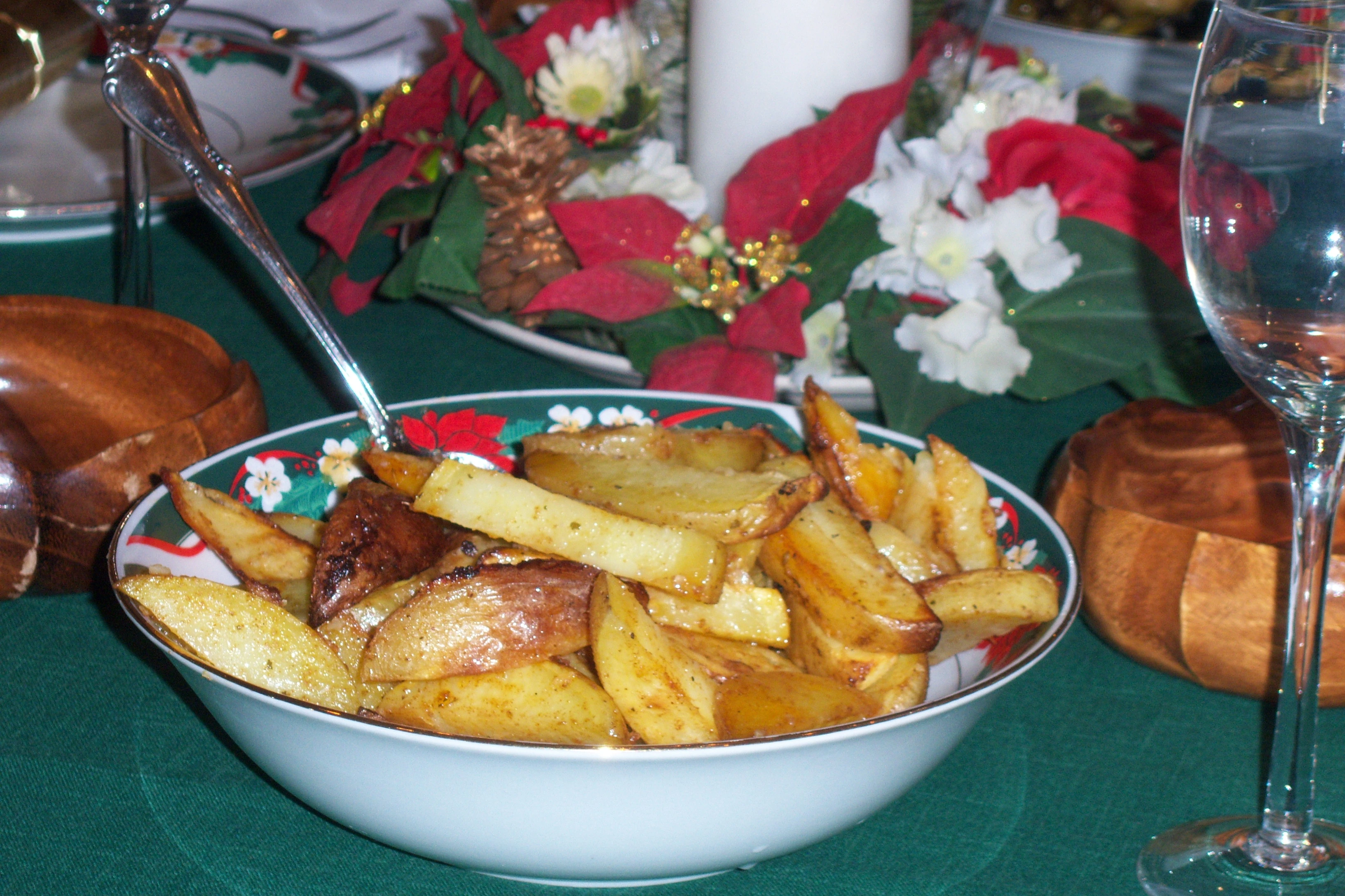 Herb-Roasted Wombat-Inspired Cube Potatoes