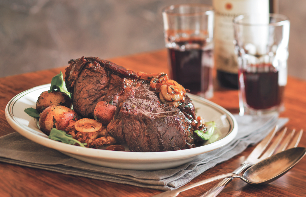 Half-Hour Braised Beef with Red Wine and Mushrooms