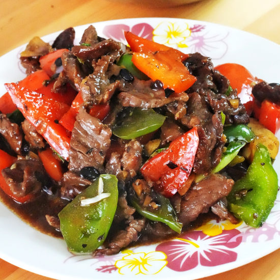 Quick Stir-Fried Beef with Bell Peppers and Black Bean Sauce