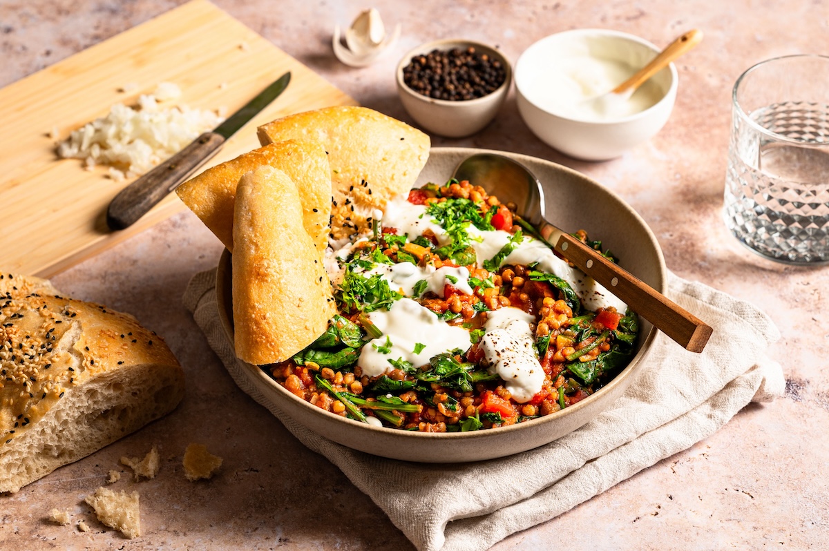 Nonary Lentil and Spinach Curry with Coconut Milk