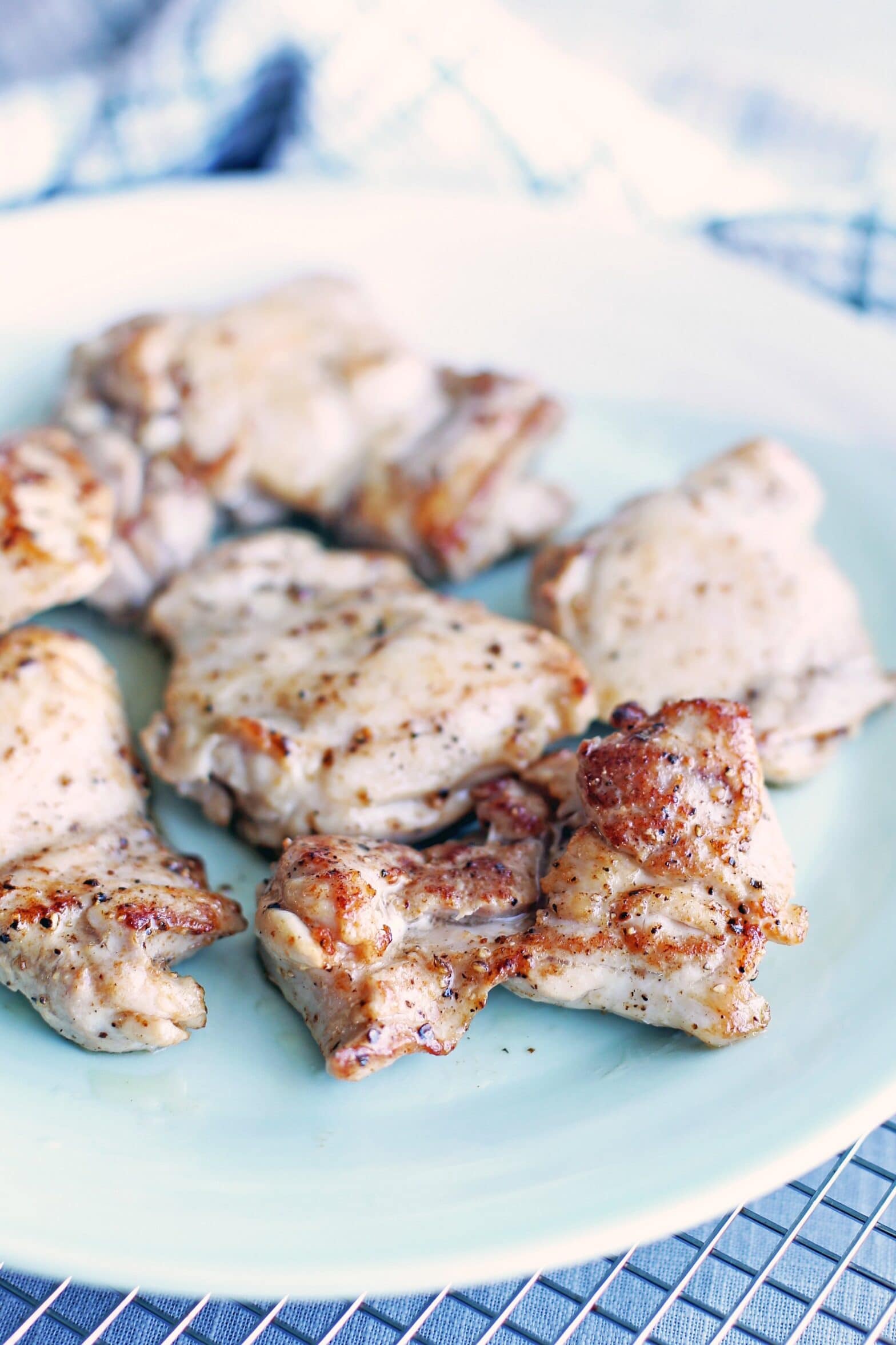 Pan-Seared Garlic Rosemary Paleo Chicken Thighs