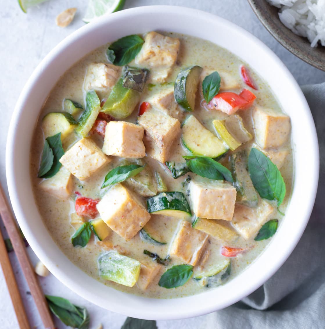 Vegetarian Thai Green Curry with Tofu and Bamboo Shoots