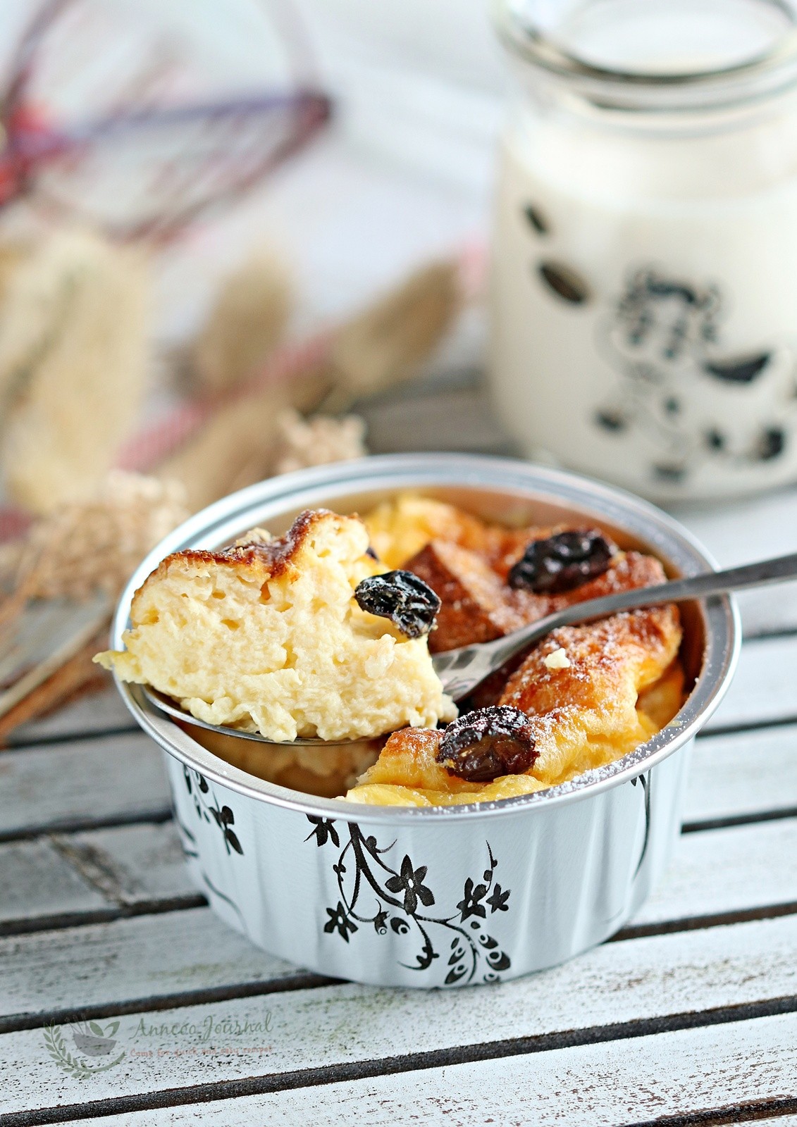 Baked Butter and Egg Cream Coffee Bánh Mì Toast