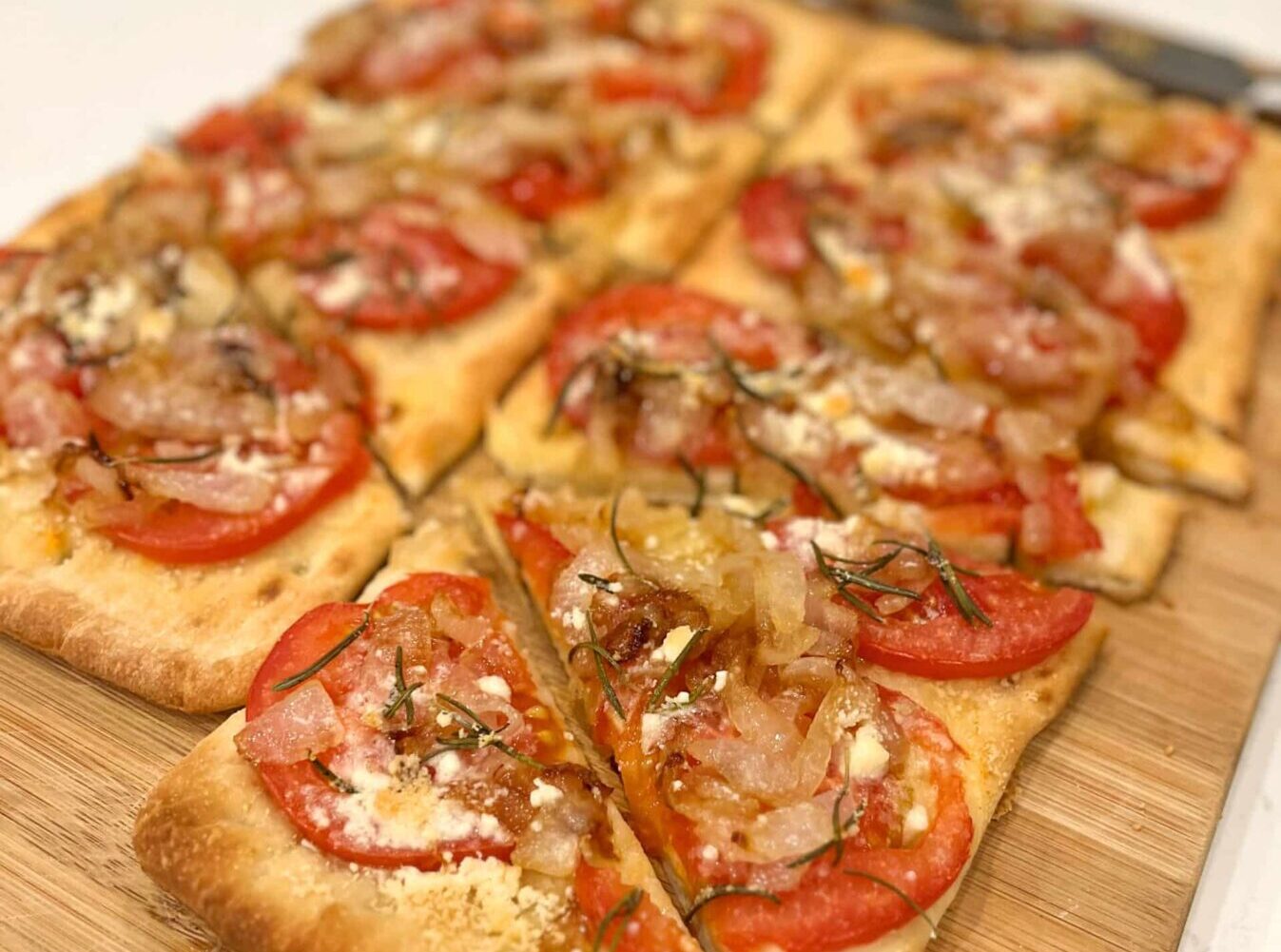 Caramelized Apple and Bacon Flatbread with Rosemary