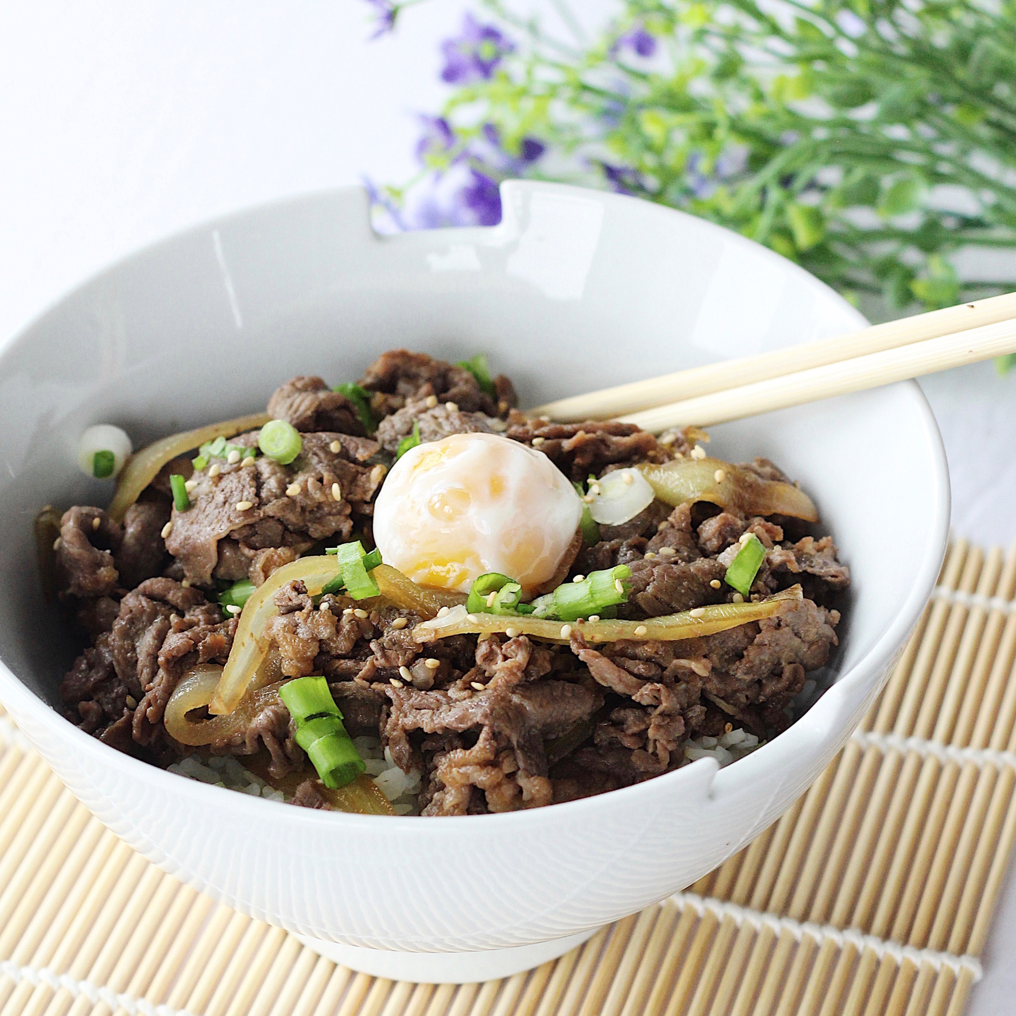 Authentic Japanese Beef Bowl with Caramelized Onions