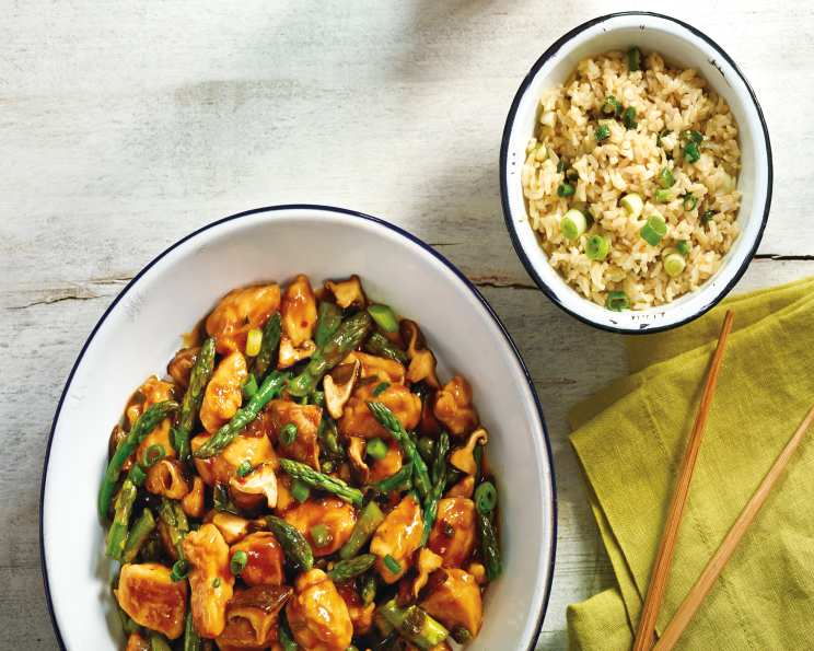 Sautéed Shiitake and Spinach Rice Bowl with Sesame-Ginger Dressing