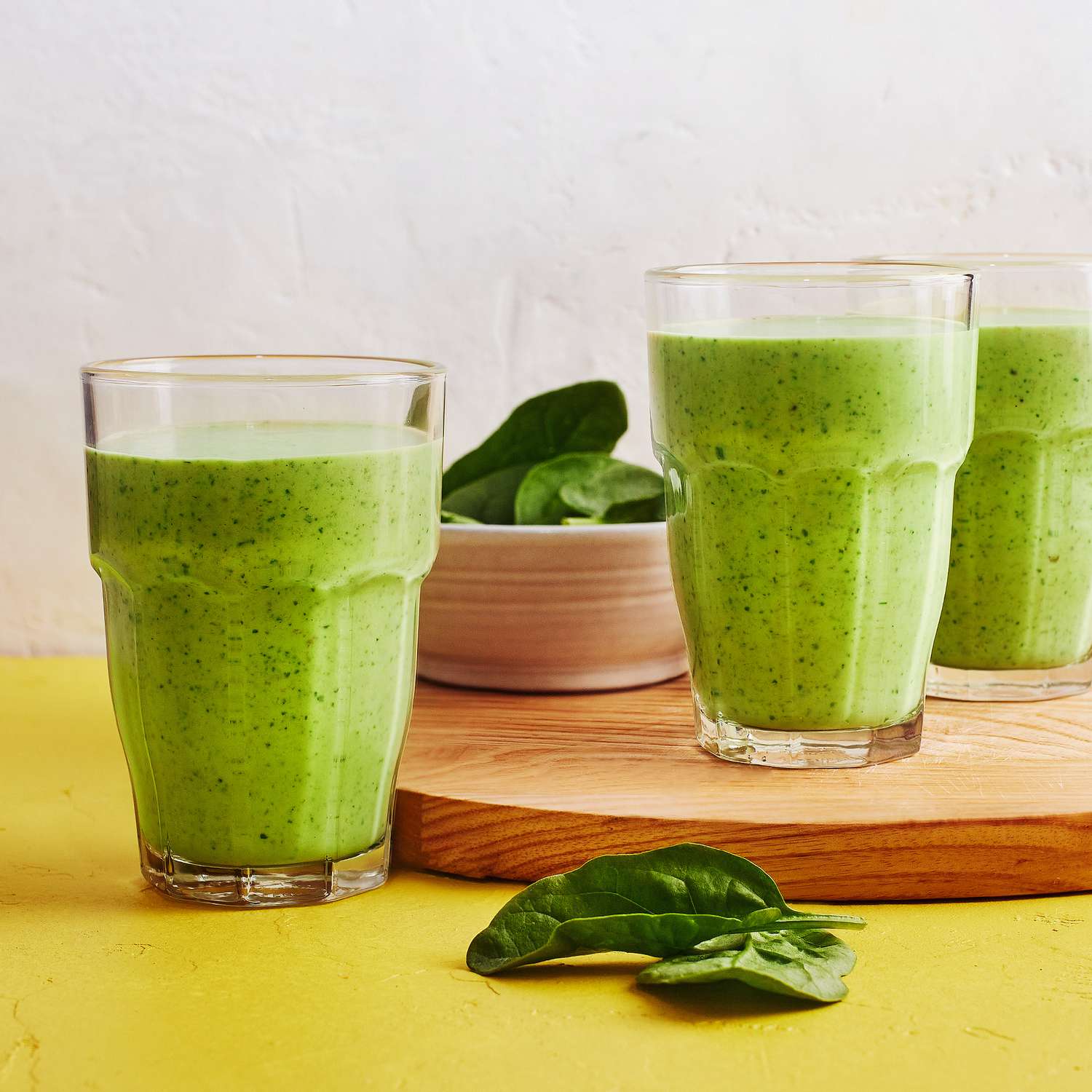 High-Protein Creatine Energy Smoothie with Spinach and Banana