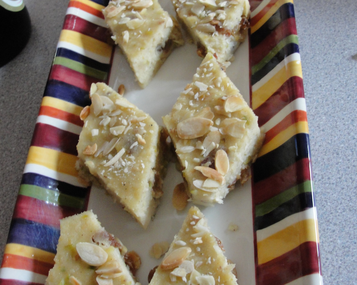 Pan-Fried Semolina Halwa with Cardamom and Ghee