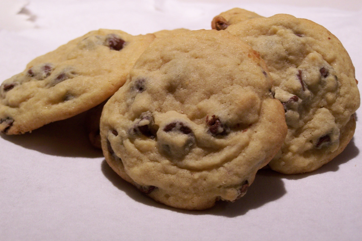 Soft-Baked Vanilla Chocolate Chip Cookies