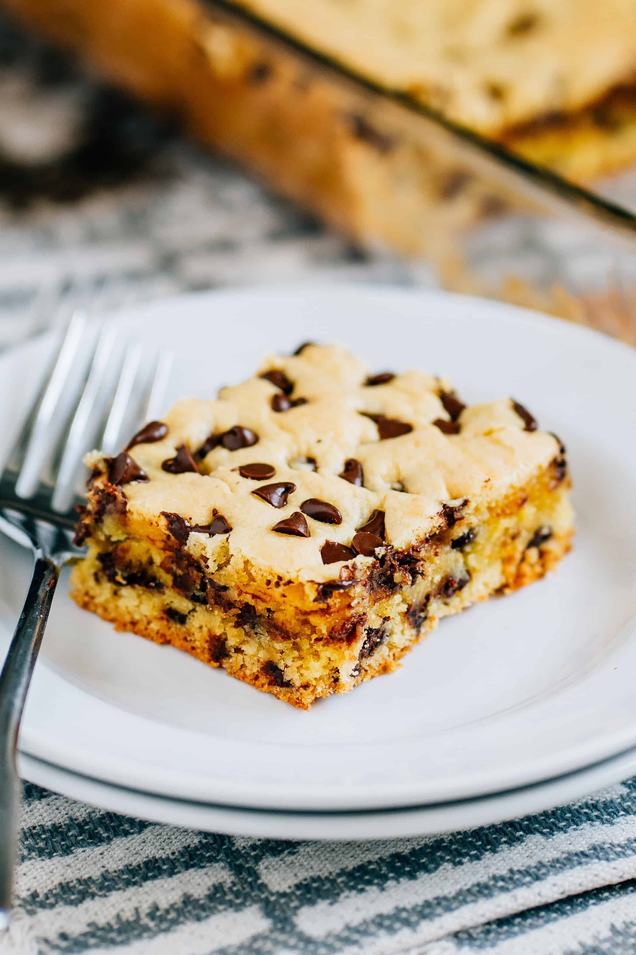 One-Bowl Chocolate Chip Cookie Bars