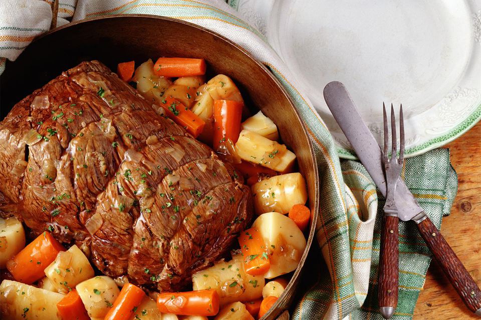 English-Style Roast Beef with Root Vegetables