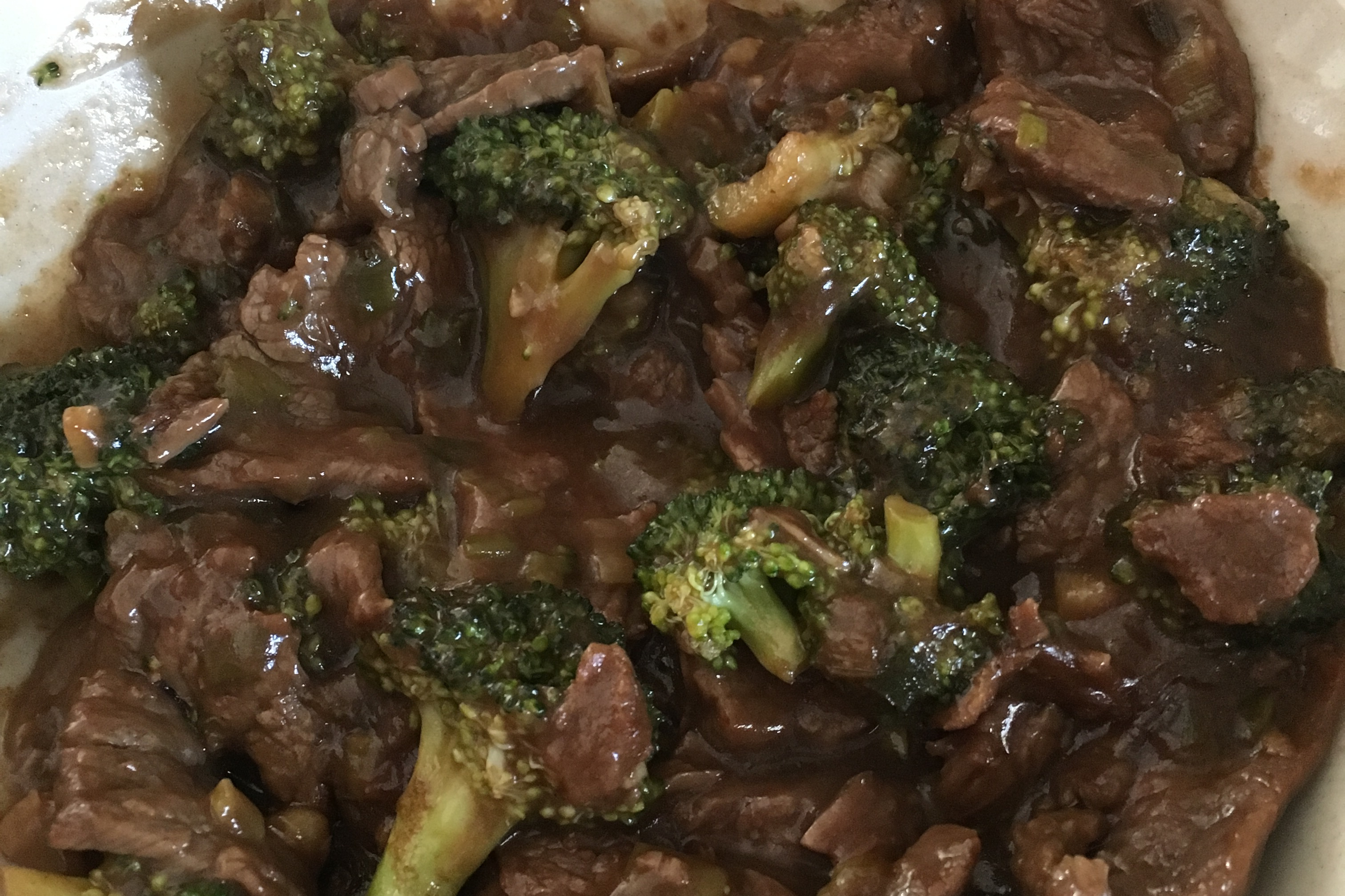 Stir-Fried Garlic Beef and Broccoli with Oyster Sauce