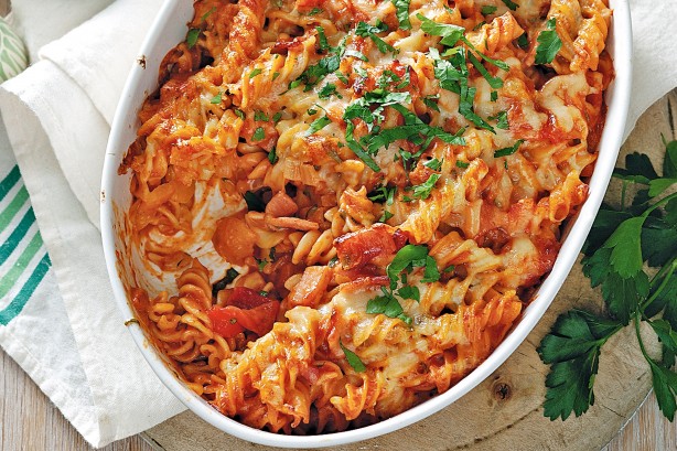 Cheesy Tomato Sausage Pasta Bake