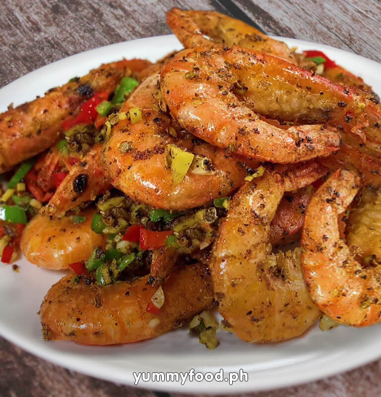 Quick Stir-Fried Shrimp with Garlic and Green Beans