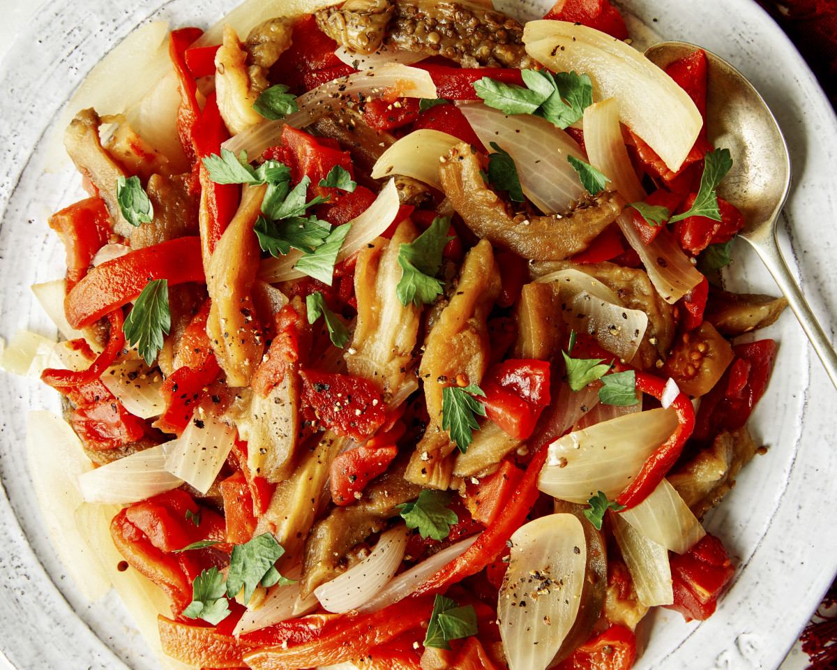 Hearty Spanish Escalivada Salad