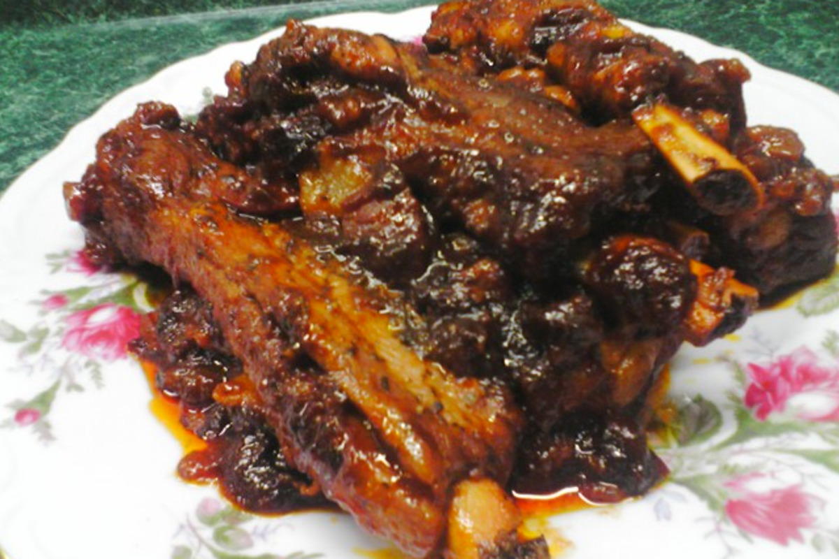 Spiced Coffee-Rubbed Grilled Pork Ribs