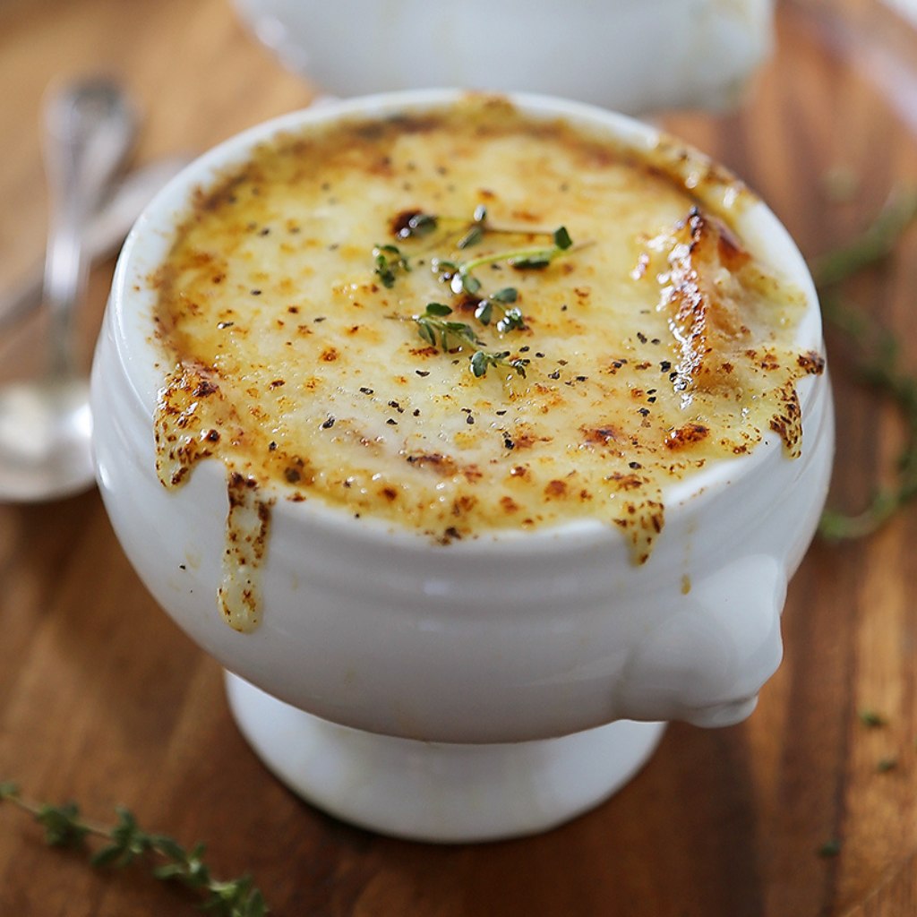 Old-Fashioned French Onion Soup