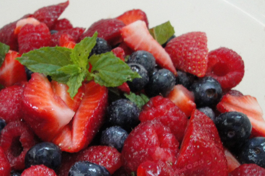 Bearinyard Berry Salad