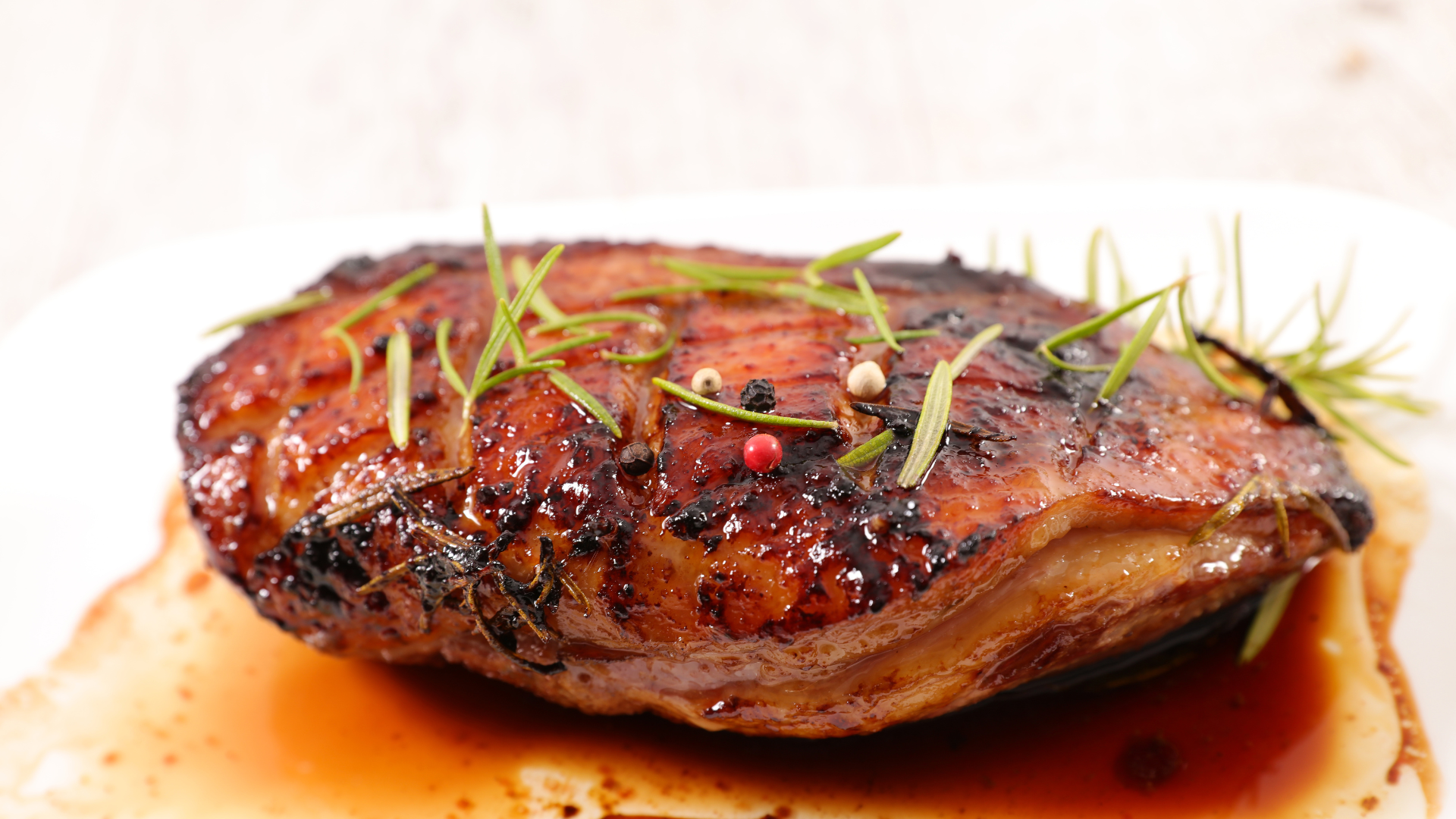 Pan-Seared Duck Breast with Spiced Red Wine Reduction
