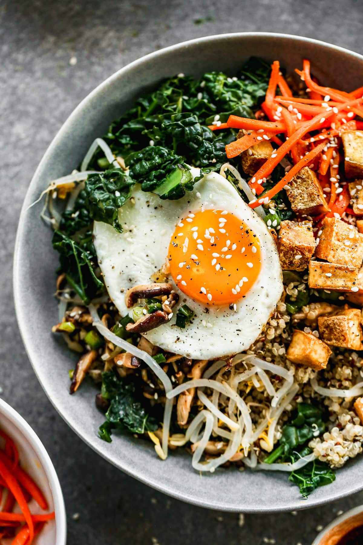 Spicy Korean-Inspired Tofu and Vegetable Bibimbap Bowl