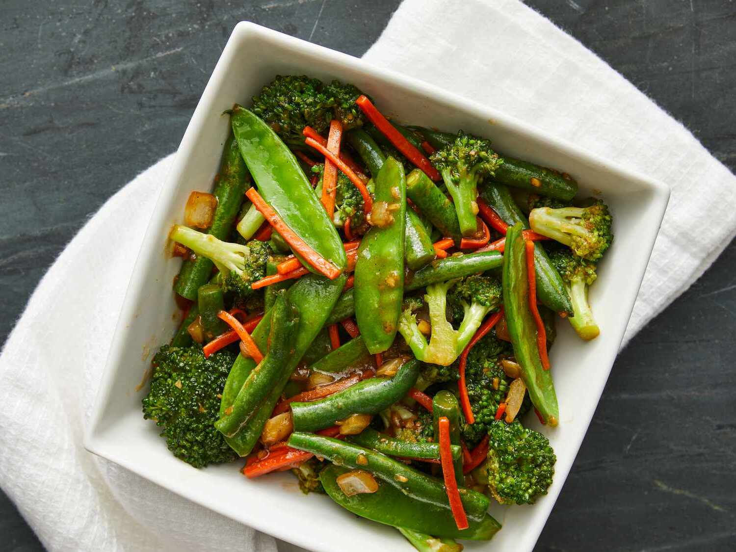 Quick Vegetable Stir-Fry with Garlic and Ginger